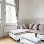 Limehome Antonstrasse Apart Otel 3*