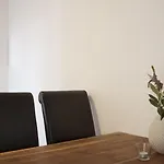 アパートホテル Limehome Antonstrasse 3*