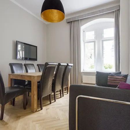 Limehome Antonstrasse Aparthotel 3*