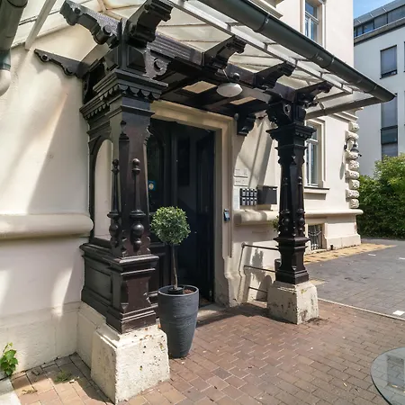 Limehome Antonstrasse 3*