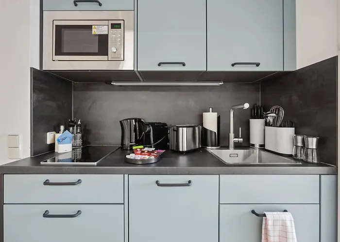 Limehome Antonstrasse Aparthotel 3*