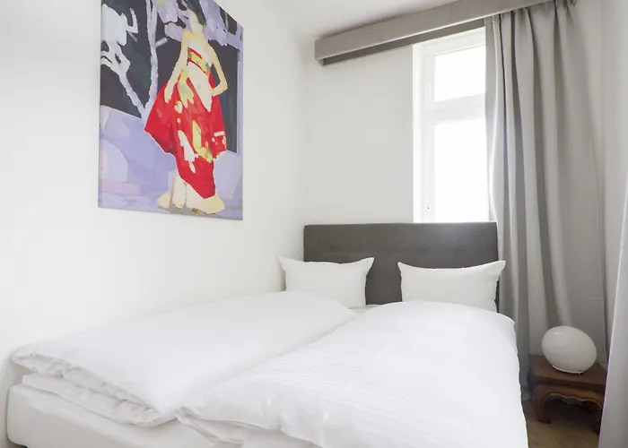 Limehome Antonstrasse 3*