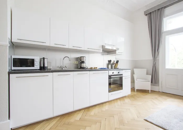 Hotel apartamentowy Limehome Antonstrasse 3*